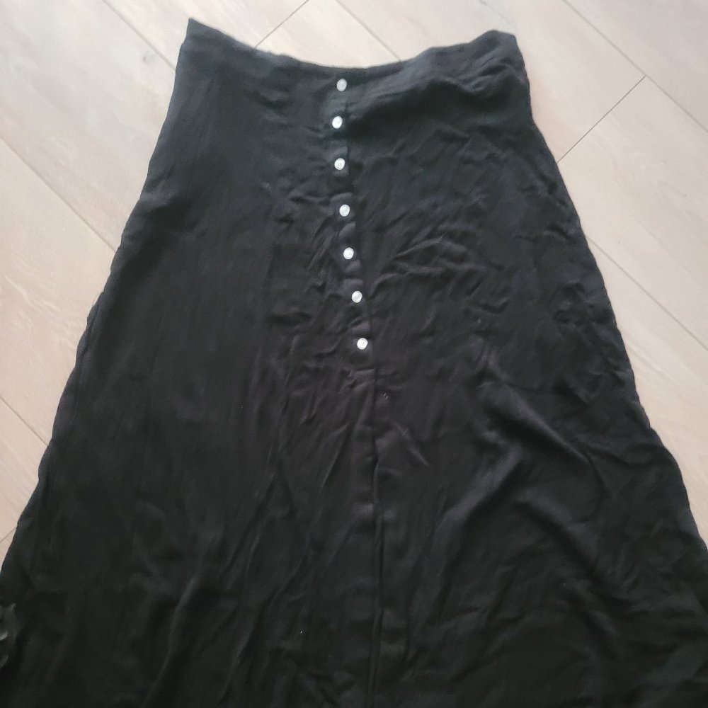 Long black skirt